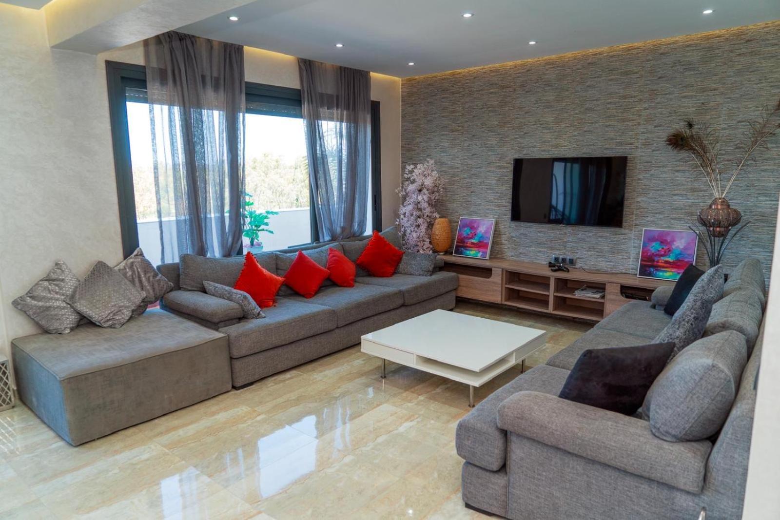 Luxury 3 Bedroom Panoramic Views In Hotspot With Fibre Optic Wifi And Netflix Tánger Exterior foto